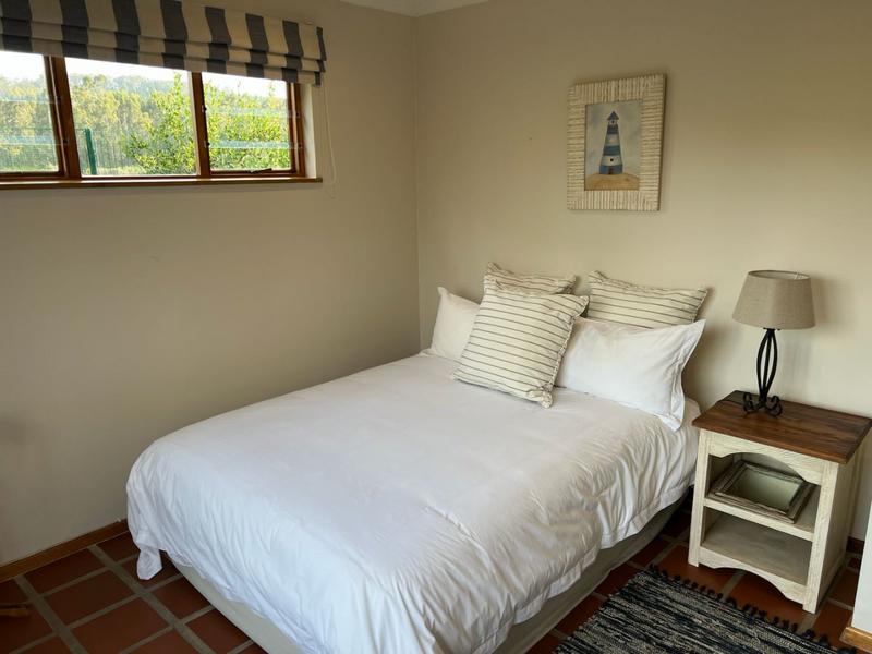 To Let 4 Bedroom Property for Rent in Sedgefield Rural Western Cape